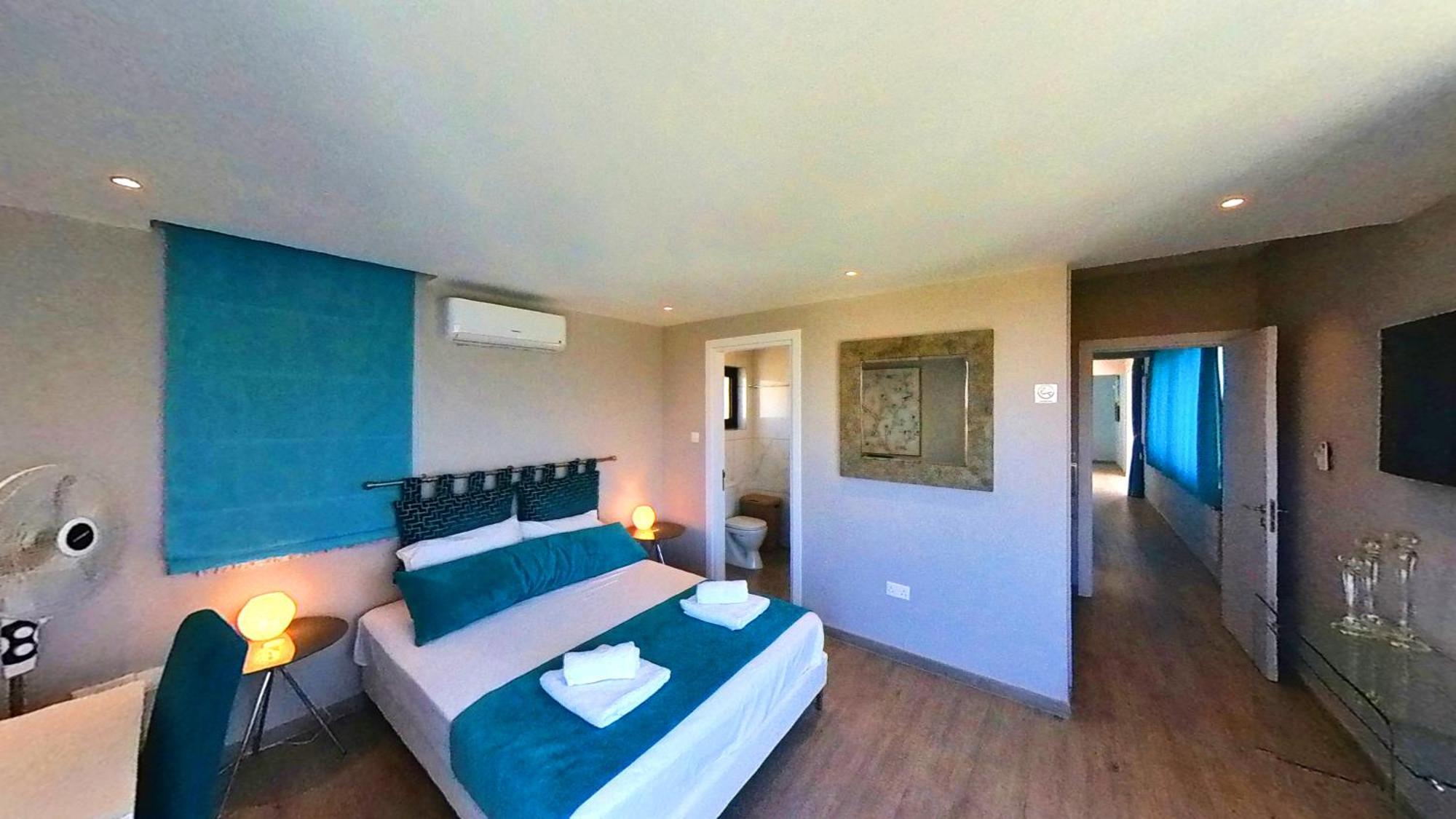 Billy's Place Protaras Luxury With Private Pool With Heated Pool Option For Autumn And Winter Months * Paralimni
